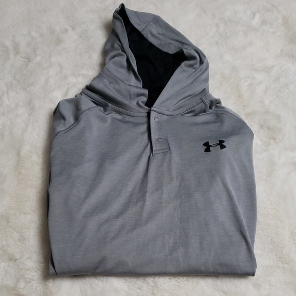 Under Armour Men's Light Gray Hoodie - Picture 1 of 4